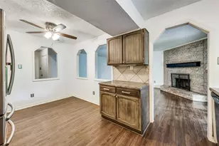 2304 Placid Dr, Carrollton, TX 75007 - Photo 11