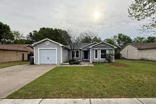 5503 Creek Valley Dr, Arlington, TX 76018 - Photo 1