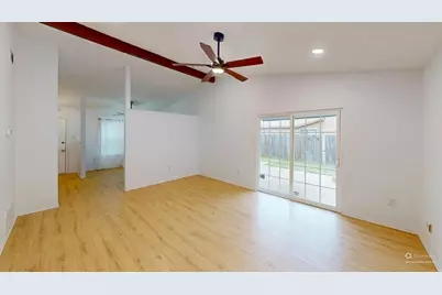 5503 Creek Valley Drive, Arlington, TX 76018 - Photo 7