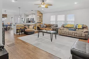 1512 Rosson Rd, Little Elm, TX 75068 - Photo 13
