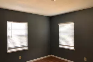 620 E Sears St, Denison, TX 75021 - Photo 11