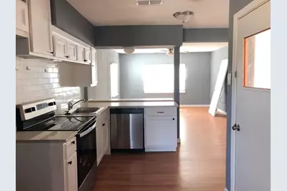 620 E Sears Street, Denison, TX 75021 - Photo 7