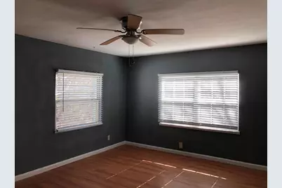 620 E Sears Street, Denison, TX 75021 - Photo 17