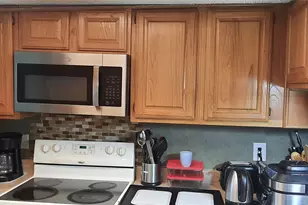 2121 Park Willow Ln, Arlington, TX 76011 - Photo 5