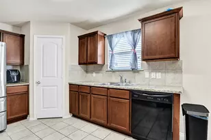 1201 Jasper Crossing, Princeton, TX 75407 - Photo 5