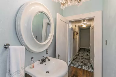 4700 Lafayette Avenue, Fort Worth, TX 76107 - Photo 13