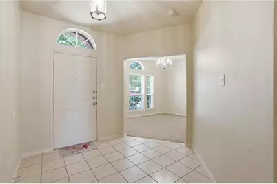 6361 Redeagle Creek Drive, Fort Worth, TX 76179 - Photo 11