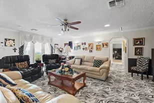 109 Oak Forest Trail, Euless, TX 76039 - Photo 23