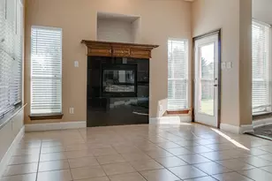 8394 Fullerton St, Lantana, TX 76226 - Photo 15