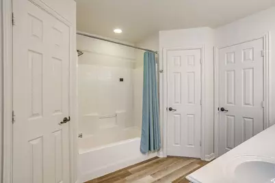 1312 Bradley Court, Cleburne, TX 76033 - Photo 13