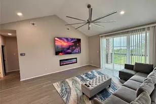 26035 Heartwood Dr, Whitney, TX 76692 - Photo 5