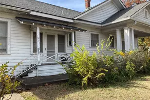 1303 W 3rd Ave, Corsicana, TX 75110 - Photo 19