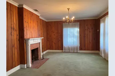 1303 W 3rd Avenue, Corsicana, TX 75110 - Photo 3