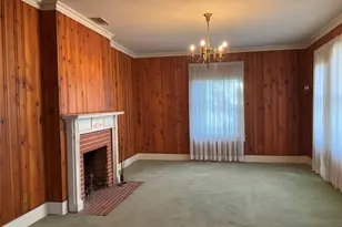 1303 W 3rd Ave, Corsicana, TX 75110 - Photo 3