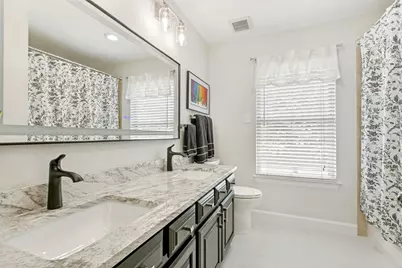 1525 Lindby Drive, Flower Mound, TX 75028 - Photo 23