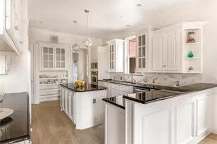 10110 Betty Jane Ln, Dallas, TX 75229 - Photo 13