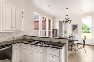 10110 Betty Jane Ln, Dallas, TX 75229 - Photo 15