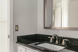 10110 Betty Jane Ln, Dallas, TX 75229 - Photo 23