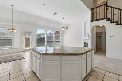 11821 Stephenville Drive, Frisco, TX 75035 - Photo 13