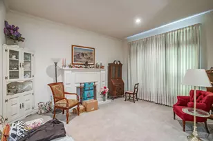 1086 Rock Ridge Dr, Burleson, TX 76028 - Photo 7