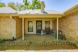 1086 Rock Ridge Dr, Burleson, TX 76028 - Photo 39