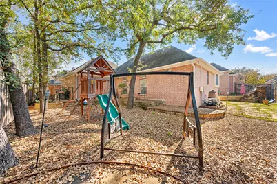 5519 Hunterwood Lane, Arlington, TX 76017 - Photo 37