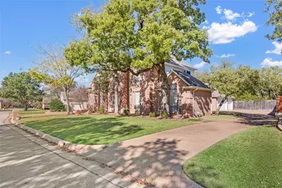 5519 Hunterwood Lane, Arlington, TX 76017 - Photo 3