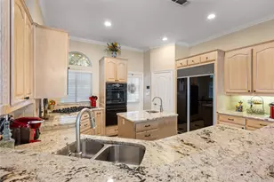 5519 Hunterwood Ln, Arlington, TX 76017 - Photo 17