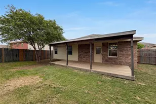 5145 Cliff Oaks Dr, Fort Worth, TX 76179 - Photo 5