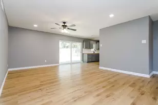 225 Independence Dr, Garland, TX 75043 - Photo 11