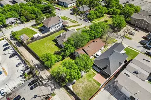 613 N Ewing Ave, Dallas, TX 75203 - Photo 5