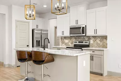 5707 Stonegate Circle, Granbury, TX 76048 - Photo 5