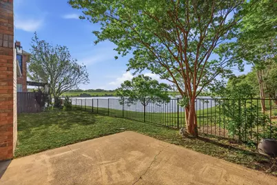 103 Ranch Trail, Irving, TX 75063 - Photo 33