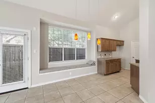 103 Ranch Trail, Irving, TX 75063 - Photo 11