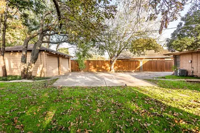 6523 E Mockingbird Lane, Dallas, TX 75214 - Photo 21