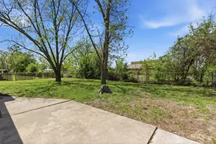 1012 Meadowlark Ln, Stephenville, TX 76401 - Photo 31