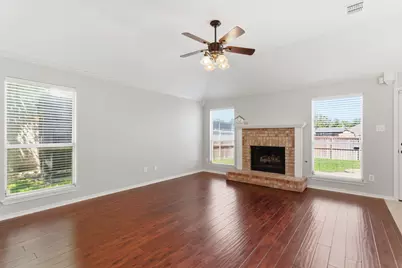 1343 Edmonton Drive, Lewisville, TX 75077 - Photo 9