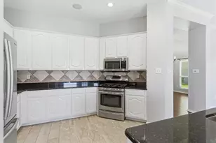 1343 Edmonton Dr, Lewisville, TX 75077 - Photo 15