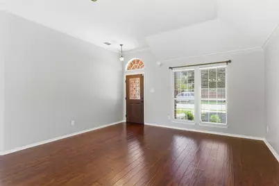 1343 Edmonton Drive, Lewisville, TX 75077 - Photo 7