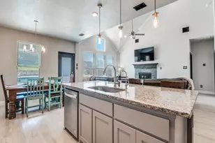 1232 Rushmore Dr, Burleson, TX 76028 - Photo 13