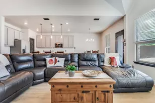 1232 Rushmore Dr, Burleson, TX 76028 - Photo 9