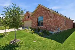 339 Texas Trl, Justin, TX 76247 - Photo 27