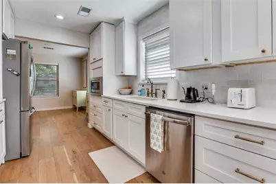3021 Timberview Road, Dallas, TX 75229 - Photo 9