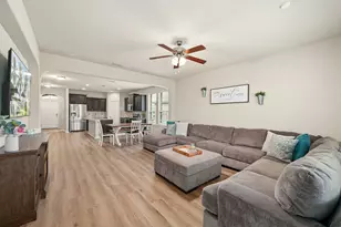 1720 Cross Creek Ln, Cleburne, TX 76033 - Photo 15