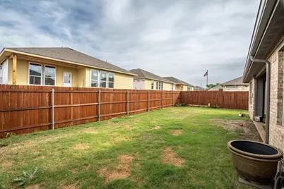 1406 Quail Creek Drive, Cleburne, TX 76033 - Photo 23
