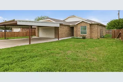 1502 SE 19th Avenue, Mineral Wells, TX 76067 - Photo 1