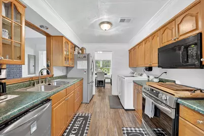 613 Trailwood Court, Garland, TX 75043 - Photo 11