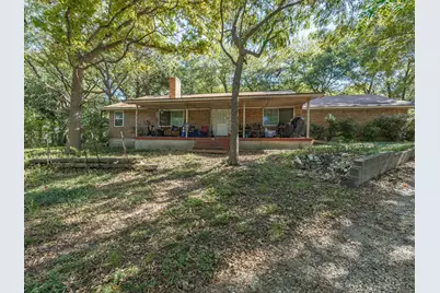 121 Little John Drive, DeSoto, TX 75115 - Photo 3