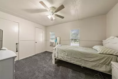 511 W Navasota Street, Groesbeck, TX 76642 - Photo 11