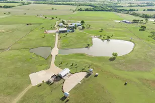 887 Hcr 3110 N, Abbott, TX 76621 - Photo 35